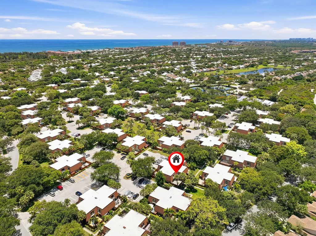 2716 27th Court Jupiter FL 33477