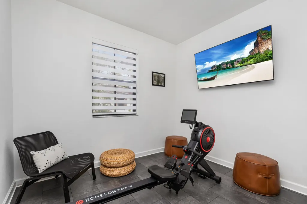 2820 SW 17th Avenue Fort Lauderdale FL 33315