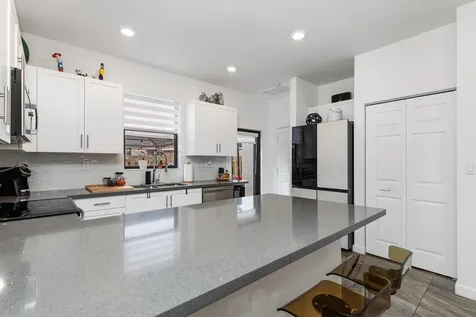 2820 SW 17th Avenue Fort Lauderdale FL 33315