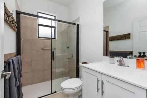 2820 SW 17th Avenue Fort Lauderdale FL 33315