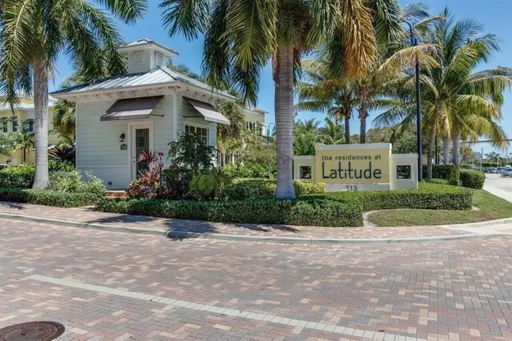 214 S Latitude Circle Delray Beach FL 33483