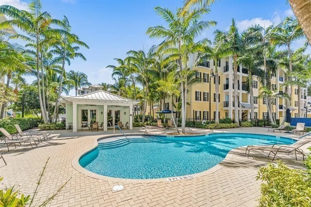 214 S Latitude Circle Delray Beach FL 33483