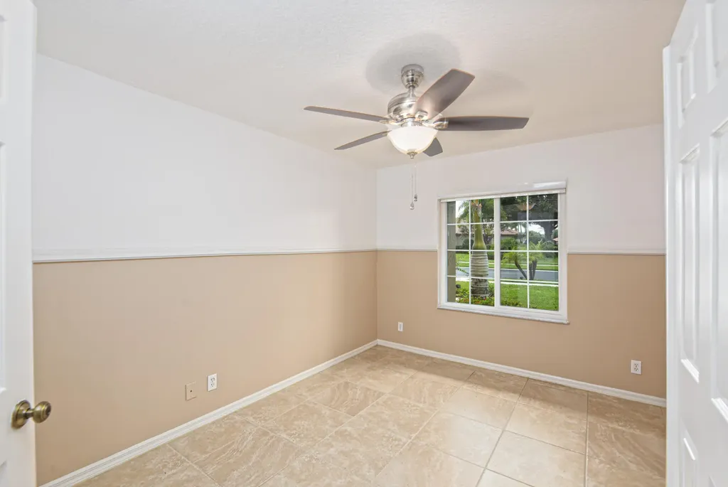 421 SW Crabapple Cove Port St Lucie FL 34986