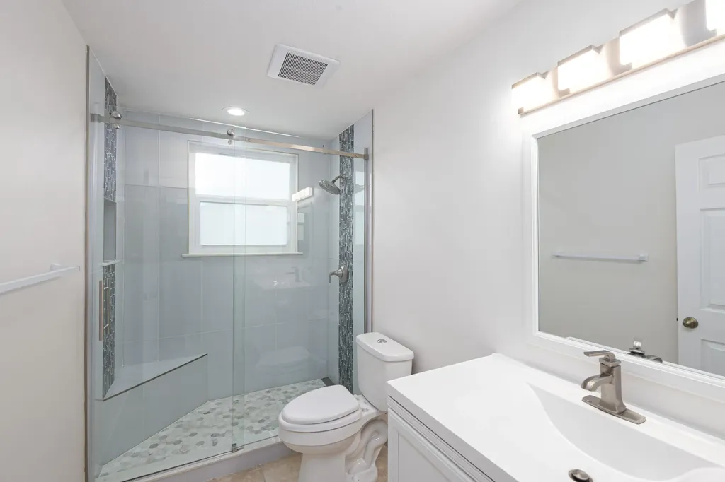 421 SW Crabapple Cove Port St Lucie FL 34986