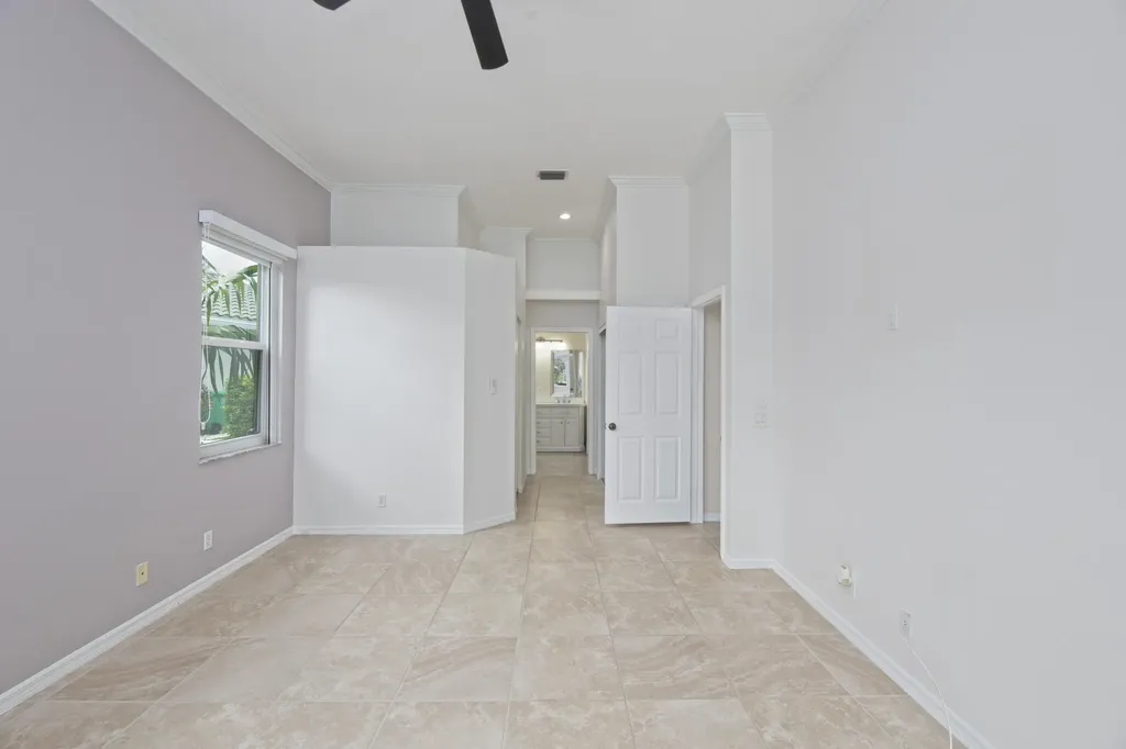 421 SW Crabapple Cove Port St Lucie FL 34986