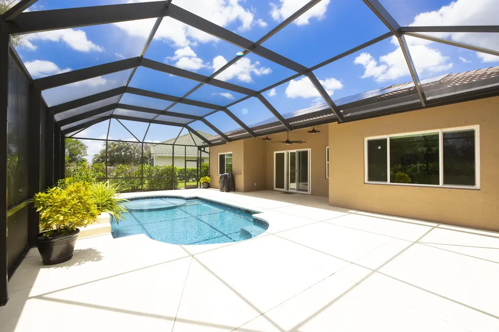 421 SW Crabapple Cove Port St Lucie FL 34986