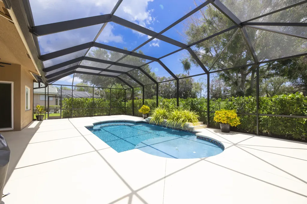 421 SW Crabapple Cove Port St Lucie FL 34986