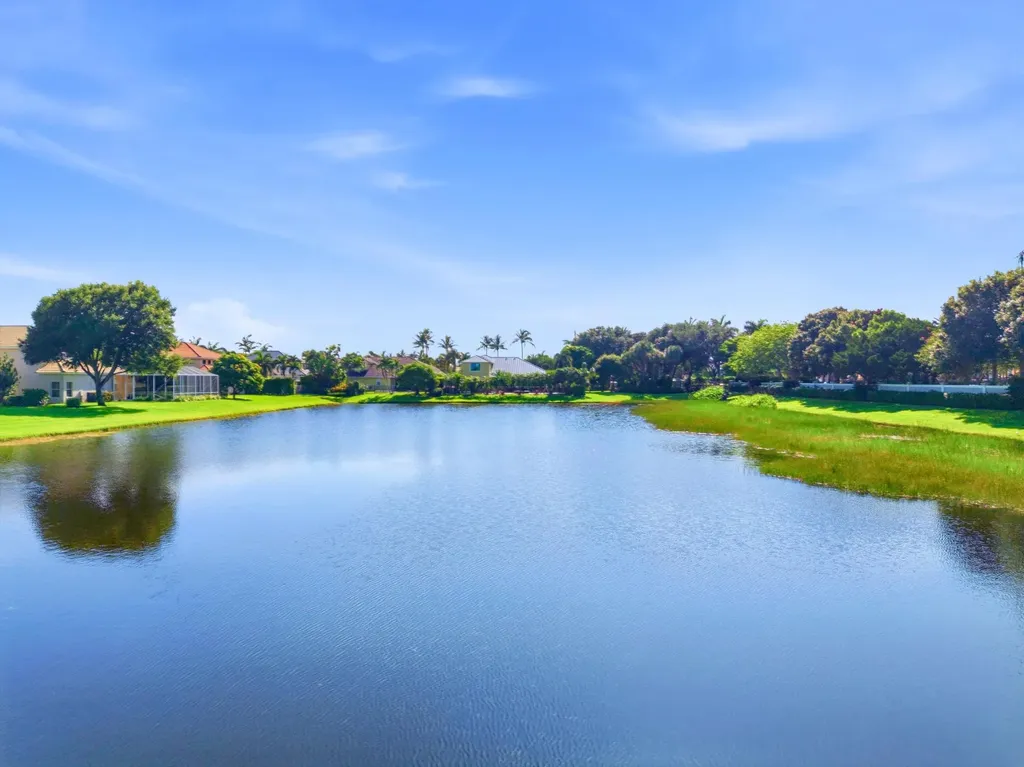 7209 Serrano Terrace Delray Beach FL 33446