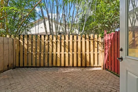 5441 SW 155th Place Miami FL 33185