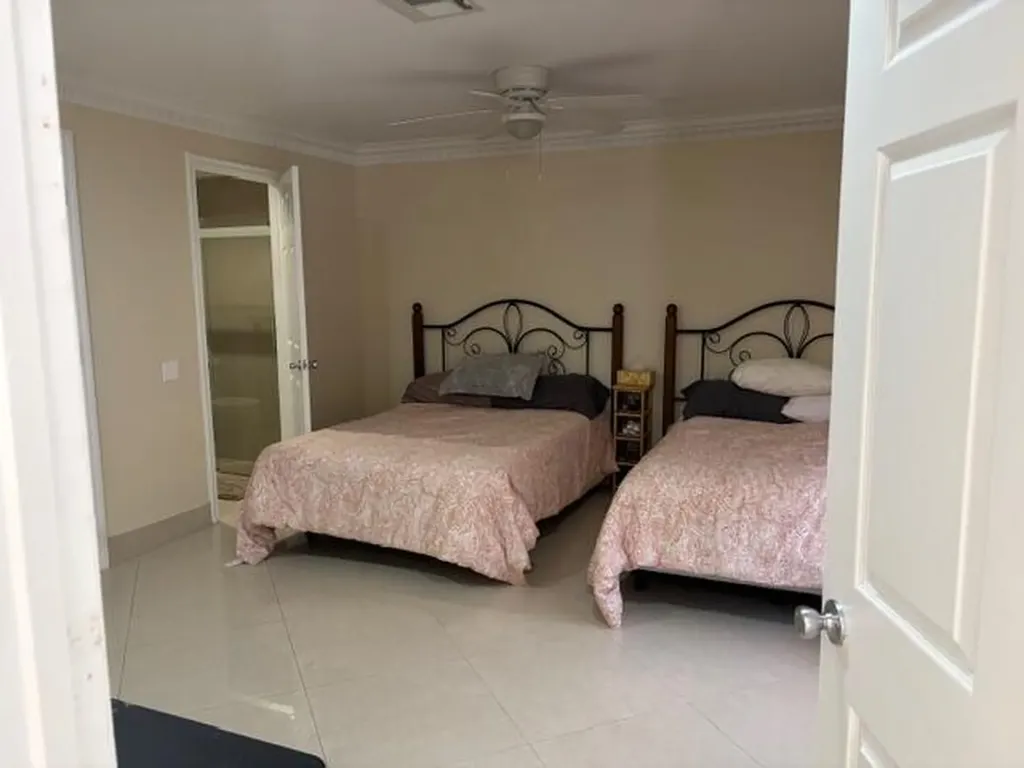 7964 Little Lane Boca Raton FL 33433