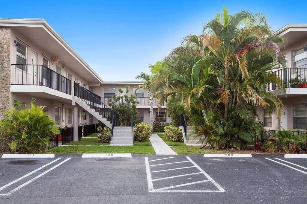 1230 Old Boynton Road Boynton Beach FL 33426