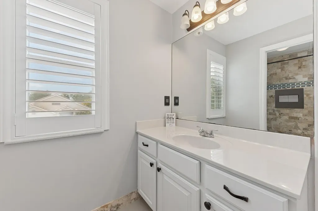 11534 SW Glengarry Court Port St Lucie FL 34987