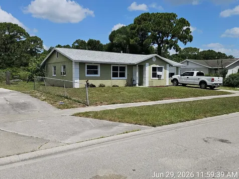 2605 Bennett Drive Fort Pierce FL 34946