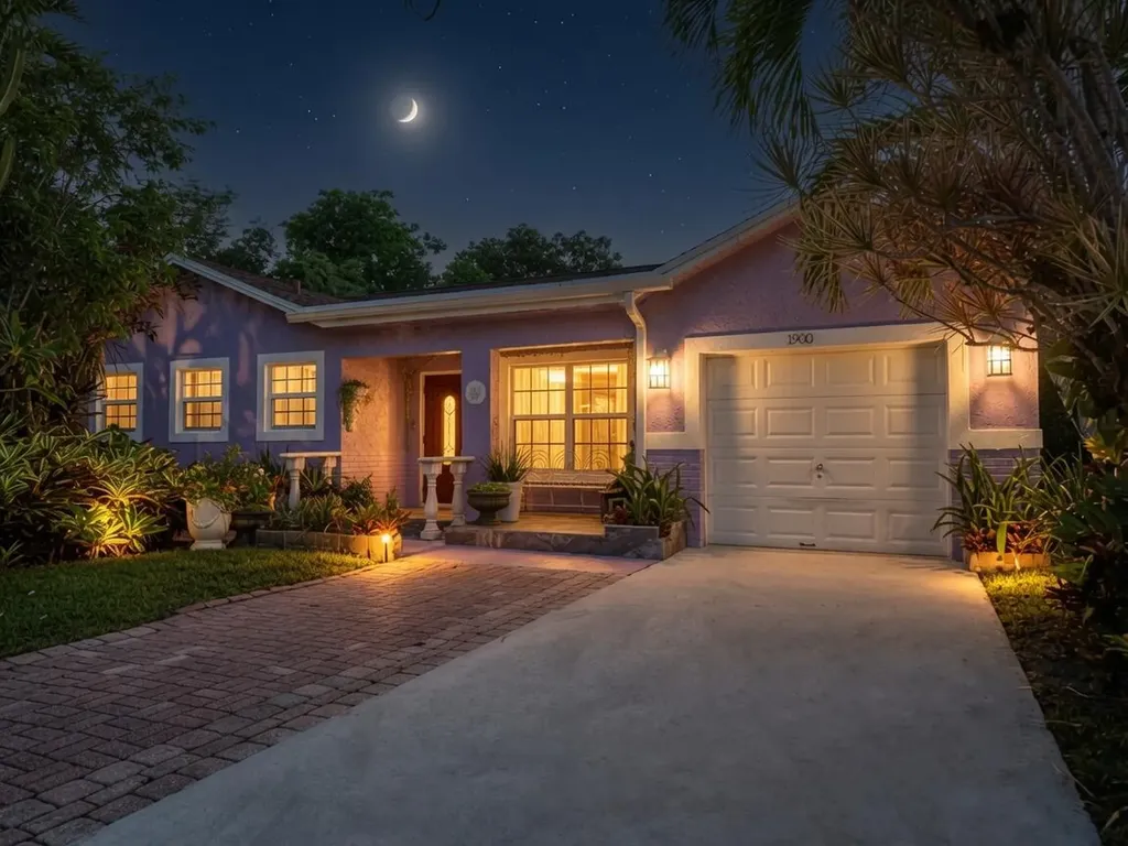 1900 SW 87th Avenue North Lauderdale FL 33068