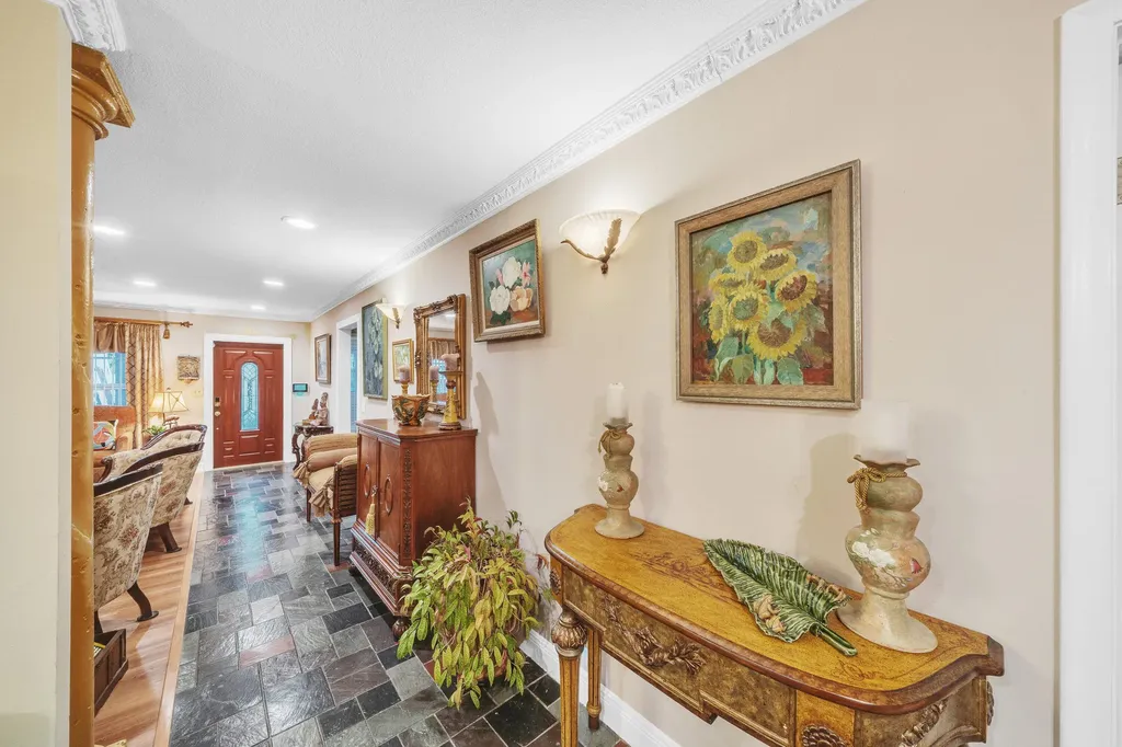 1900 SW 87th Avenue North Lauderdale FL 33068