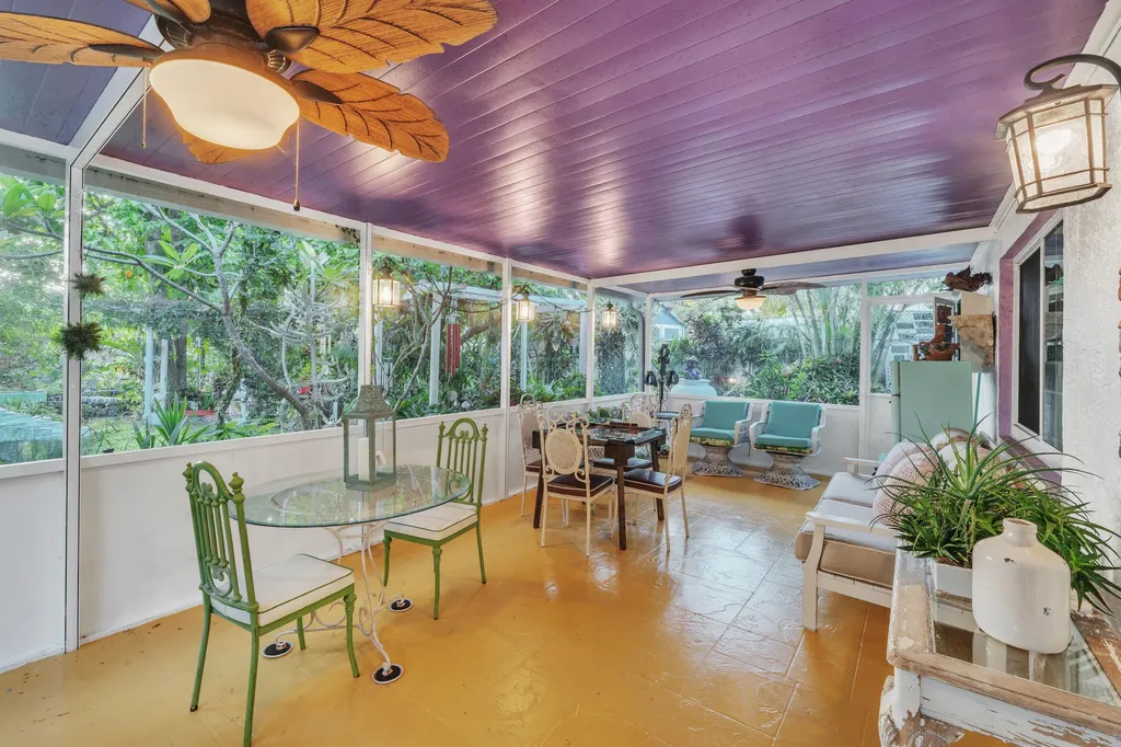 1900 SW 87th Avenue North Lauderdale FL 33068