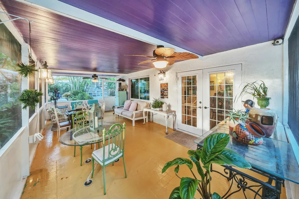 1900 SW 87th Avenue North Lauderdale FL 33068