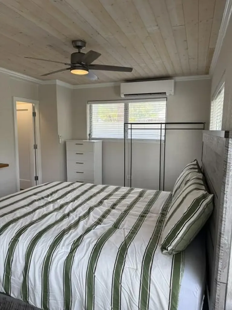 131 S Federal Highway Lake Worth Beach FL 33460