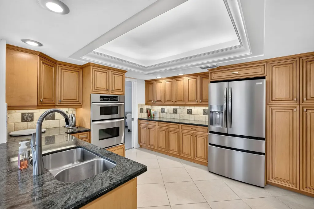 5570 NE 26th Avenue Fort Lauderdale FL 33308