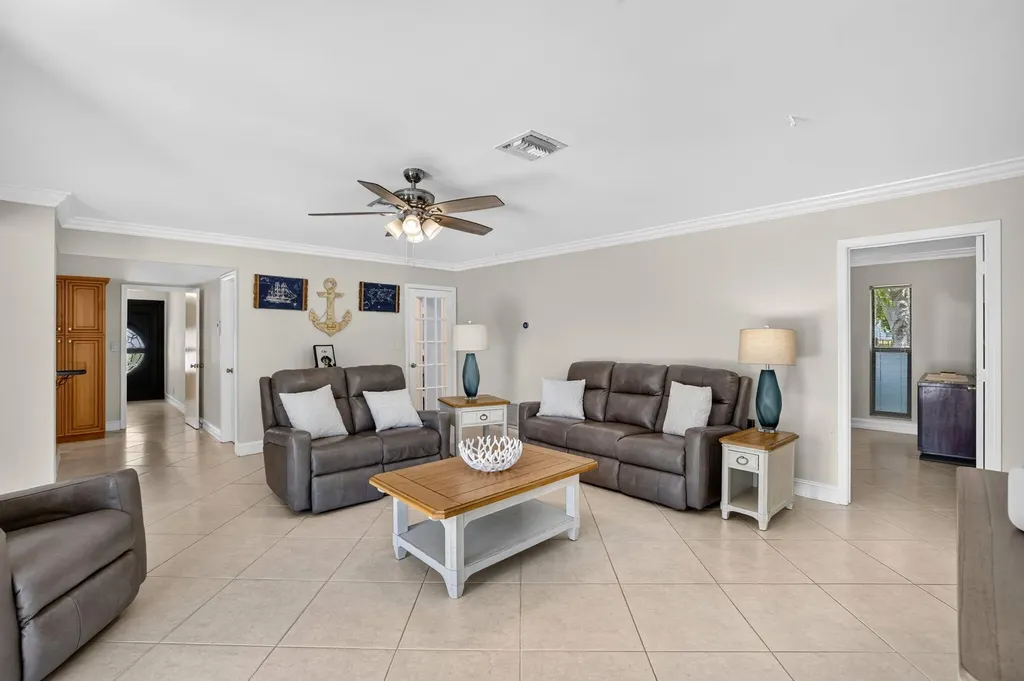 5570 NE 26th Avenue Fort Lauderdale FL 33308