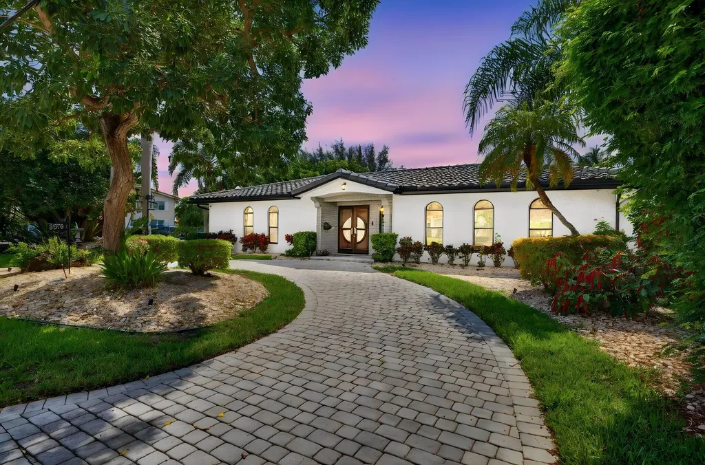 5570 NE 26th Avenue Fort Lauderdale FL 33308