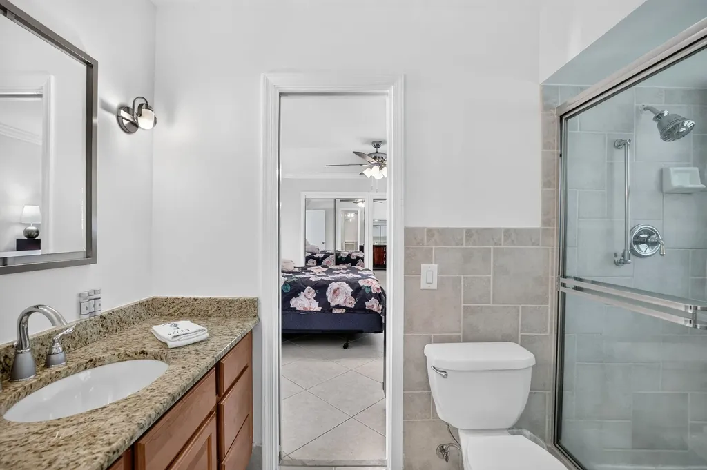 5570 NE 26th Avenue Fort Lauderdale FL 33308