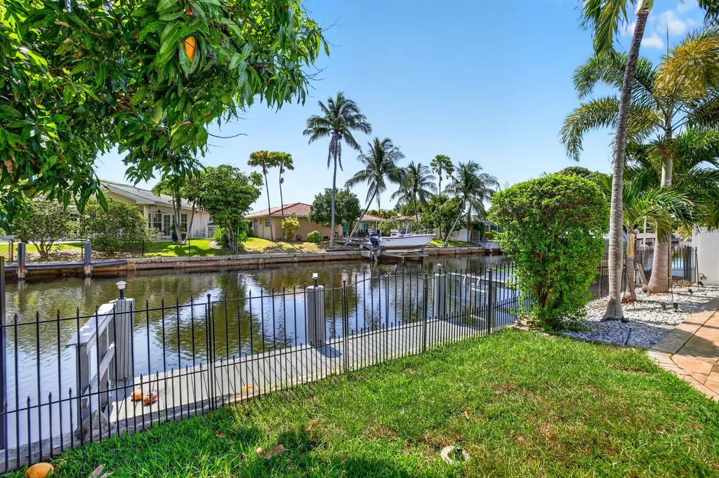 5570 NE 26th Avenue Fort Lauderdale FL 33308