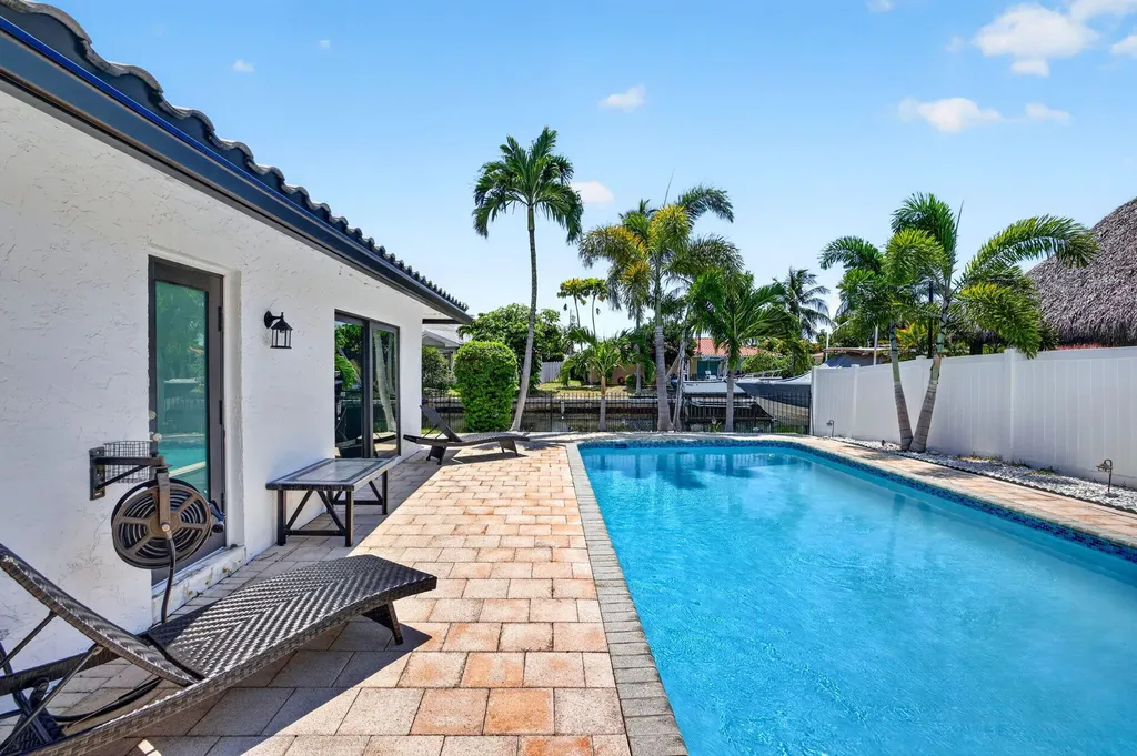 5570 NE 26th Avenue Fort Lauderdale FL 33308