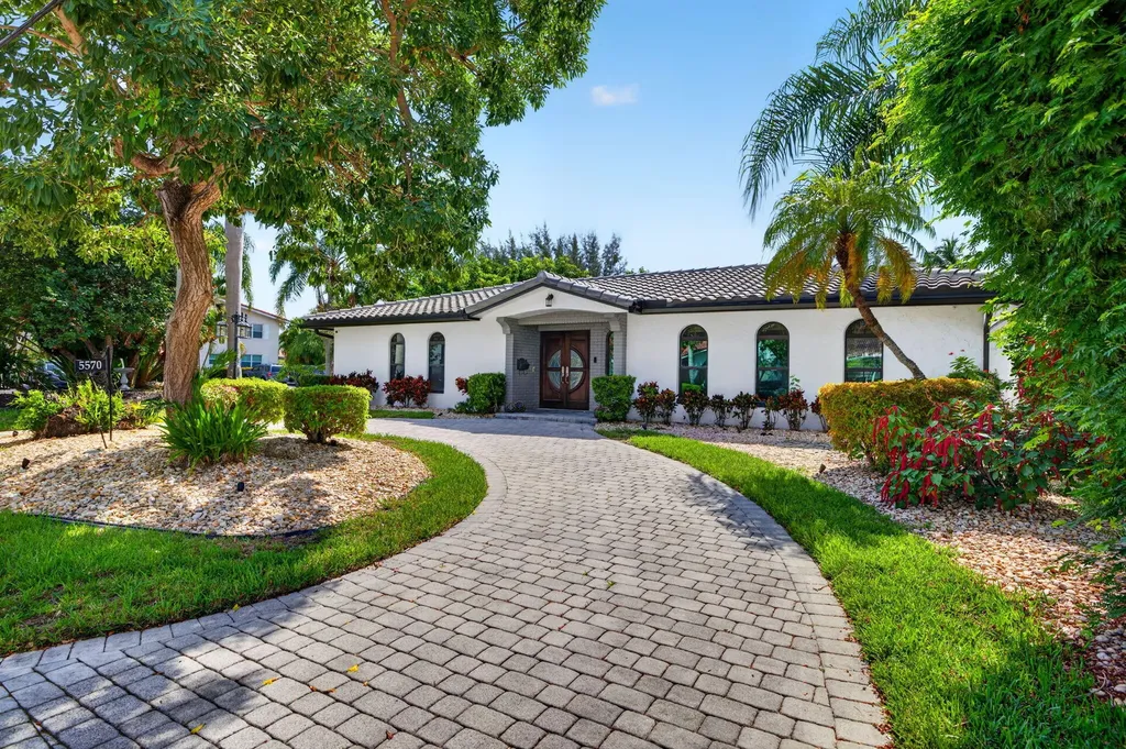 5570 NE 26th Avenue Fort Lauderdale FL 33308