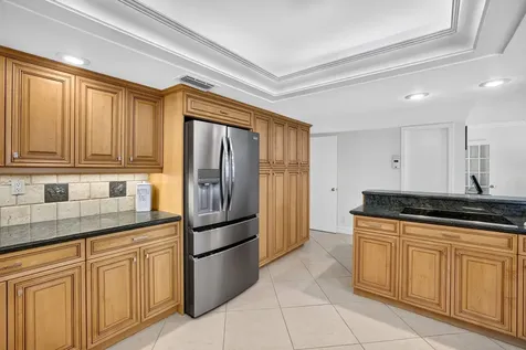 5570 NE 26th Avenue Fort Lauderdale FL 33308