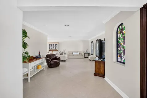 5570 NE 26th Avenue Fort Lauderdale FL 33308
