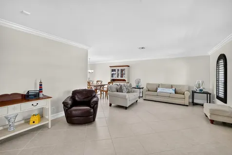 5570 NE 26th Avenue Fort Lauderdale FL 33308