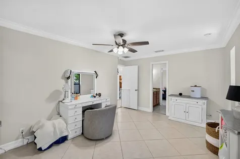 5570 NE 26th Avenue Fort Lauderdale FL 33308