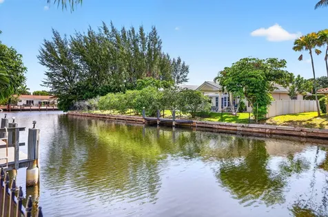 5570 NE 26th Avenue Fort Lauderdale FL 33308