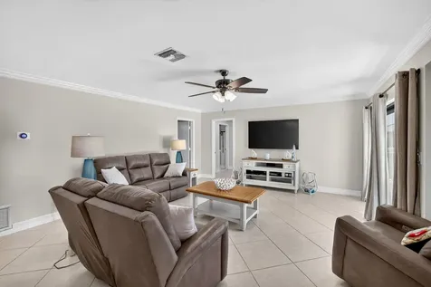 5570 NE 26th Avenue Fort Lauderdale FL 33308
