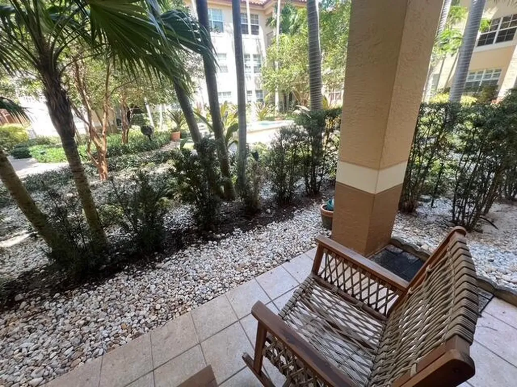 1805 N Flagler Drive West Palm Beach FL 33407