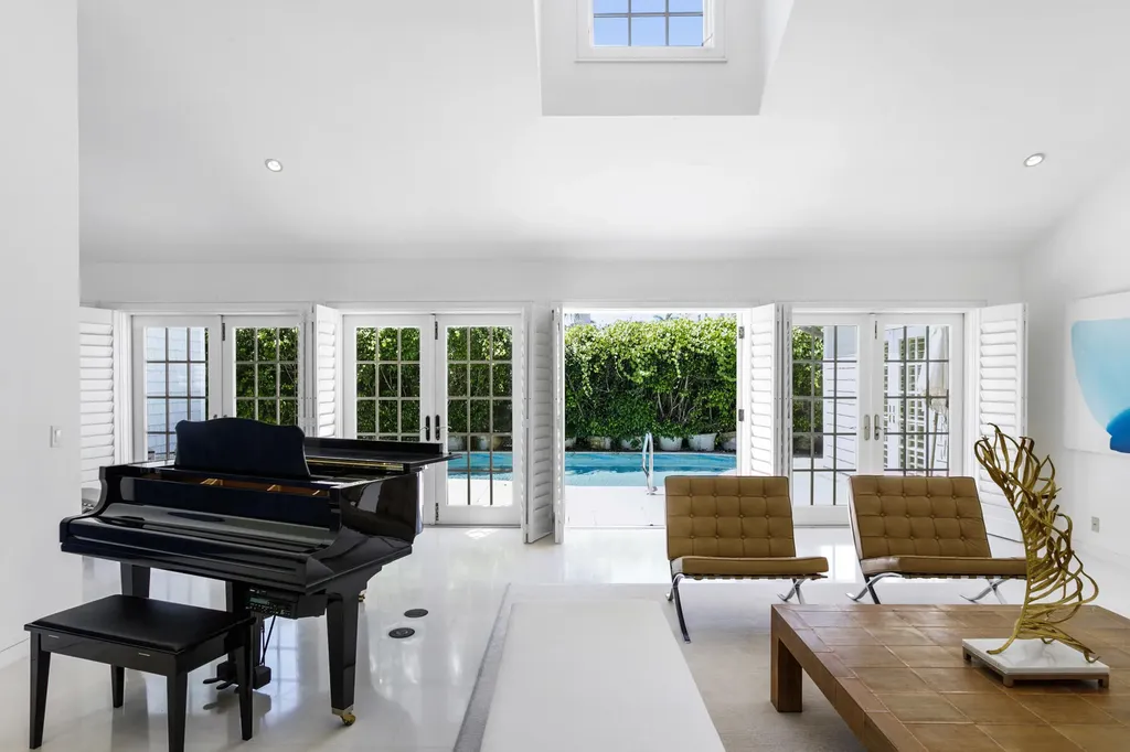 222 Monterey Road Palm Beach FL 33480