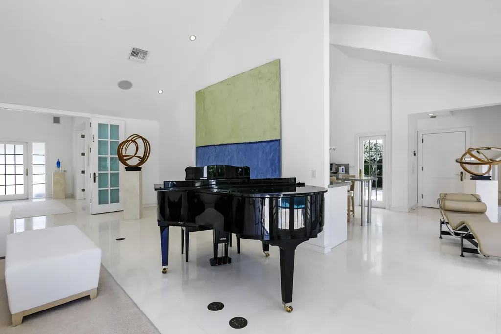 222 Monterey Road Palm Beach FL 33480