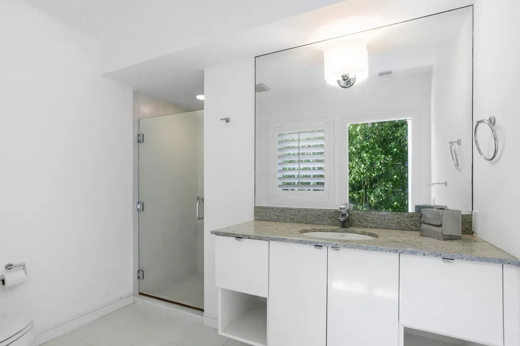 222 Monterey Road Palm Beach FL 33480