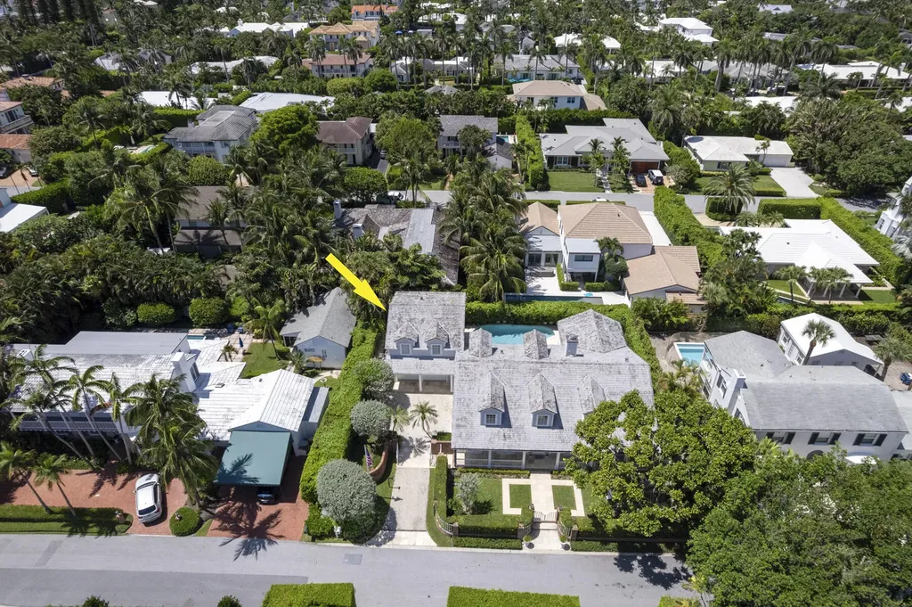 222 Monterey Road Palm Beach FL 33480