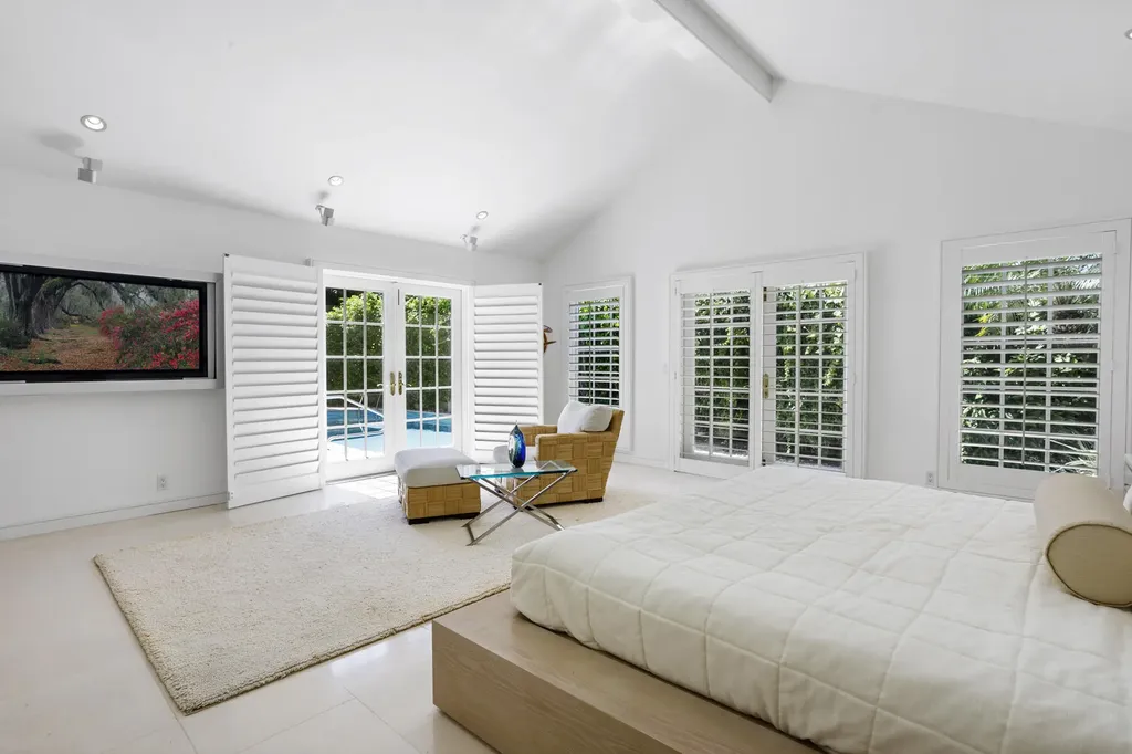 222 Monterey Road Palm Beach FL 33480