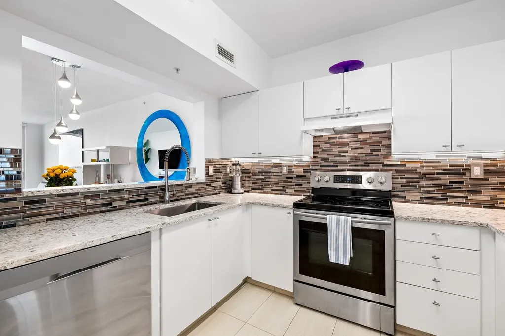 3020 NE 32nd Avenue Fort Lauderdale FL 33308