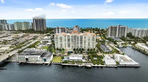 3020 NE 32nd Avenue Fort Lauderdale FL 33308