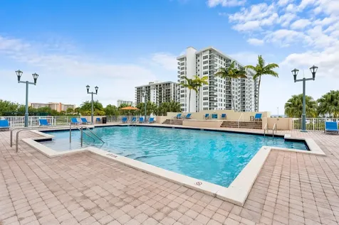 3020 NE 32nd Avenue Fort Lauderdale FL 33308