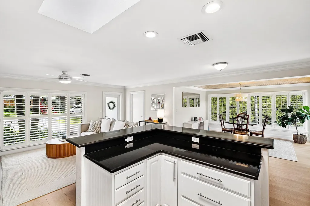 774 SW 7th Street Boca Raton FL 33486