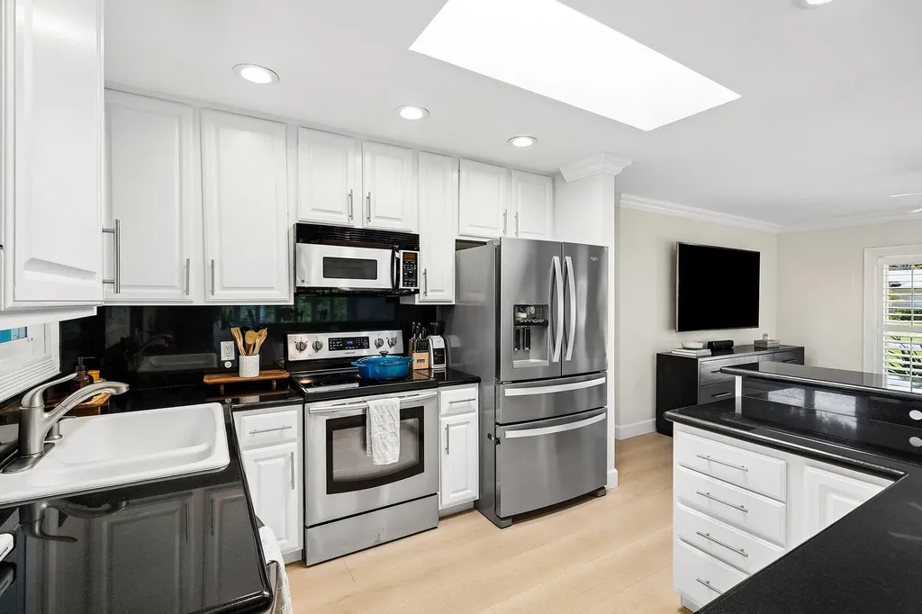 774 SW 7th Street Boca Raton FL 33486