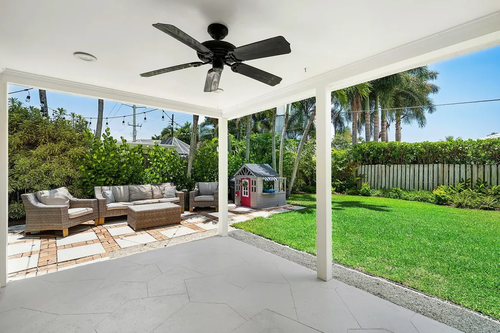 774 SW 7th Street Boca Raton FL 33486