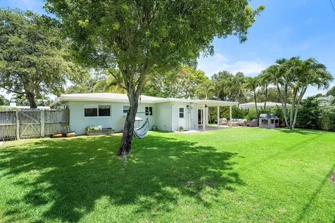 774 SW 7th Street Boca Raton FL 33486