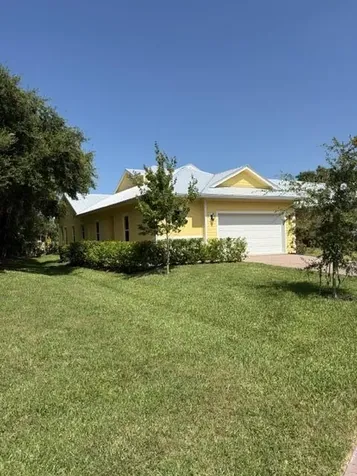 1805 Bridgepointe Circle Vero Beach FL 32967