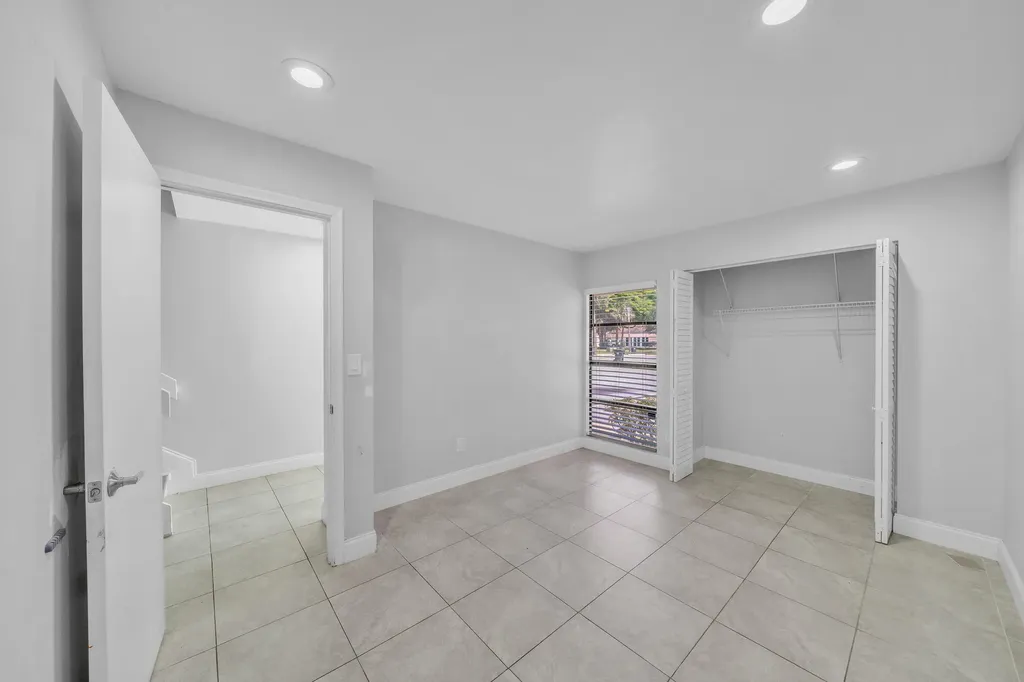 1030 Parkside Green Drive Greenacres FL 33415